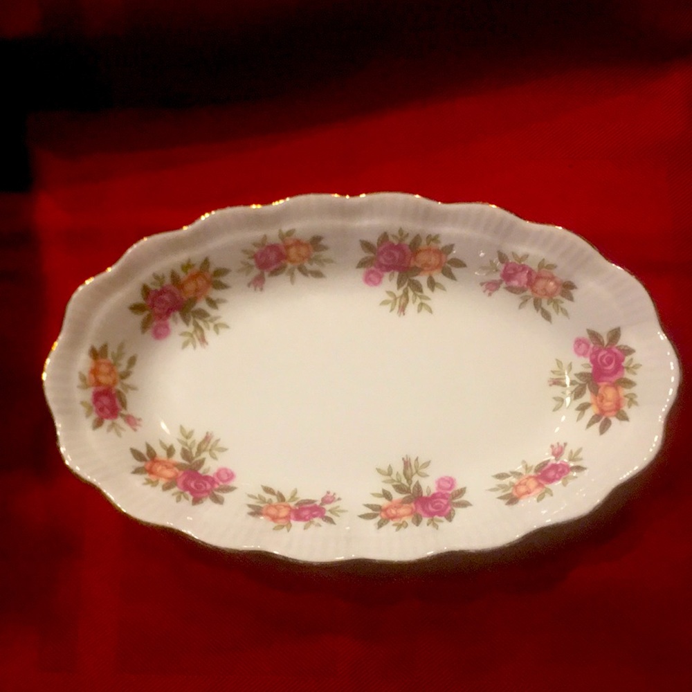 Walbrzych Rose Garden Oval Serving Platter Vintage